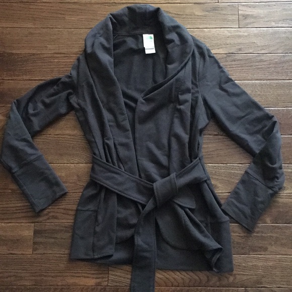 The North Face Jackets & Blazers - Super comfy North Face sweatshirt jacket